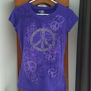 💜Piper and blue 💜peace sign💜 shirt size m💜